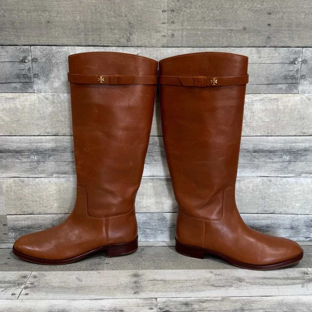 TORY BURCH EVERLY STRAP RIDING BOOTS - SIERRA TAN - SIZE - 11M